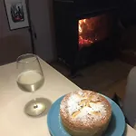 Happiness In The Country Bed & Breakfast *