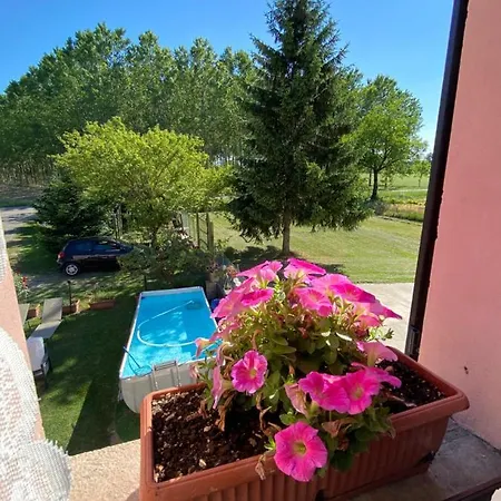 Happiness In The Country فندق مبيت وإفطار