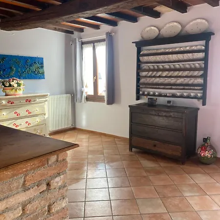 Happiness In The Country Couette-café Brescello