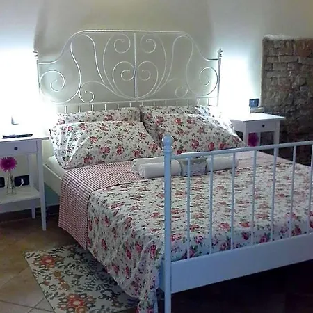 Happiness In The Country Bed & Breakfast Brescello