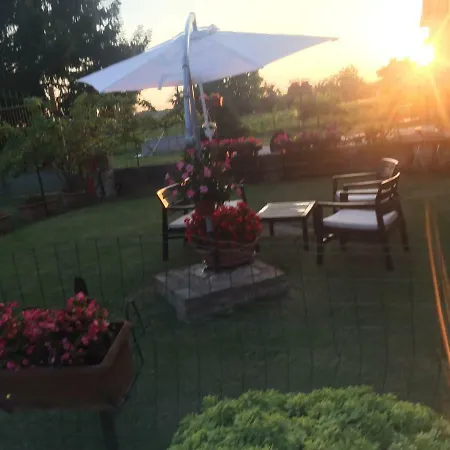 Happiness In The Country فندق مبيت وإفطار