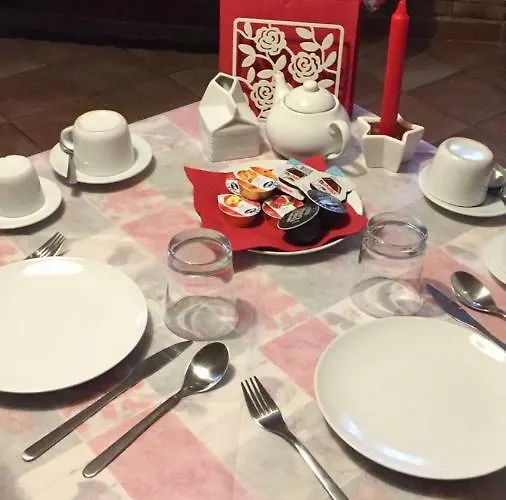 Bed & Breakfast Happiness In The Country